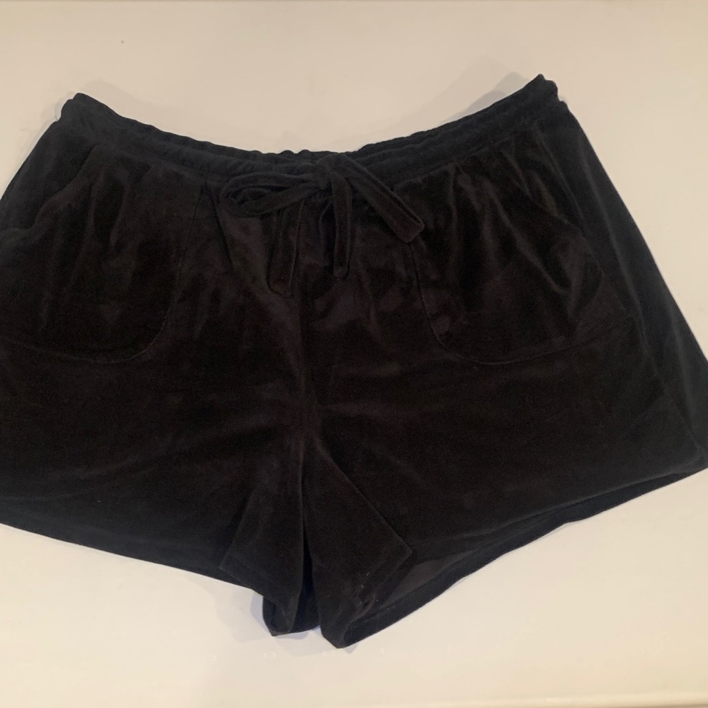 Torrid Sleep Elegant Black velvet stretchWomen's lounging Shorts